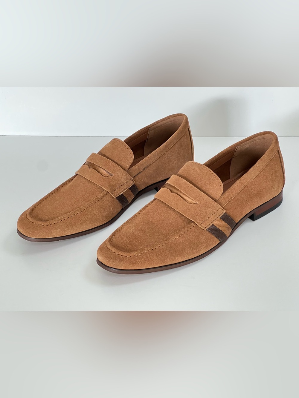 Steve Madden Tan Suede Leather Web Stripe Men’s Loafers Shoes NWOT